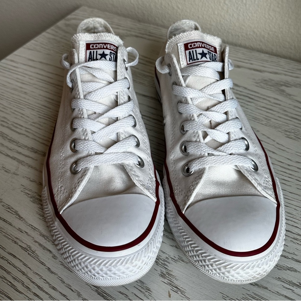 Chuck Taylor All Star Size 7.5 Women’s